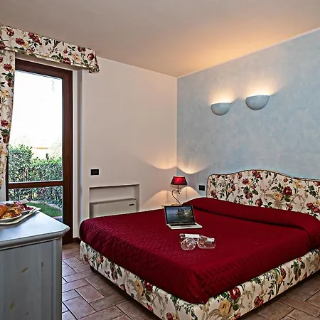 Appartement Iris - Regarda Travel *