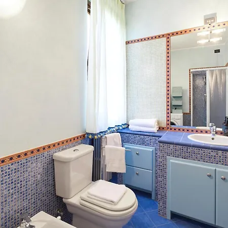 Apartment Iris - Regarda Travel