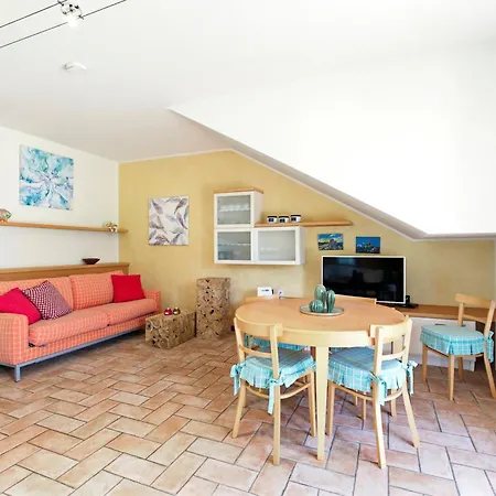 Iris - Regarda Travel Apartment Lazise