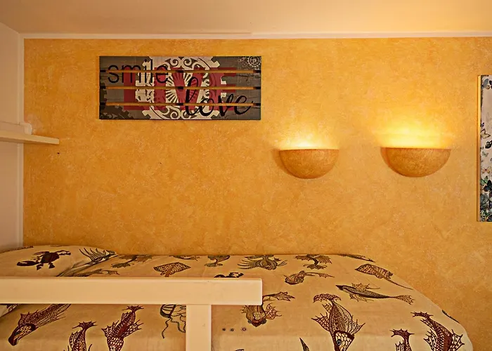 Apartment Iris - Regarda Travel