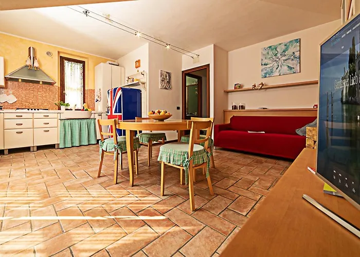 Apartment Iris - Regarda Travel Lazise