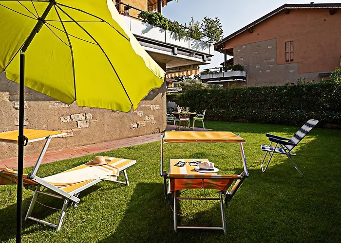 Iris - Regarda Travel Daire