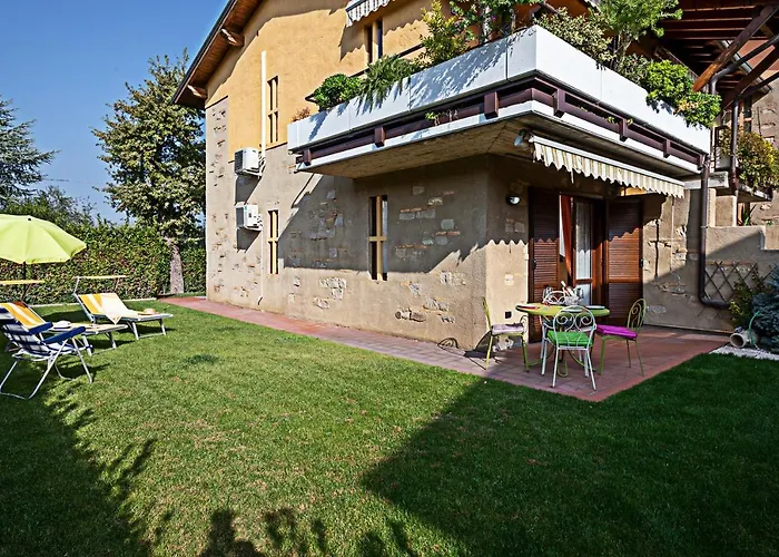 Iris - Regarda Travel Daire Lazise