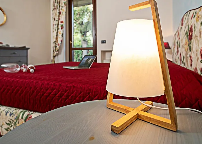 Iris - Regarda Travel * Lazise