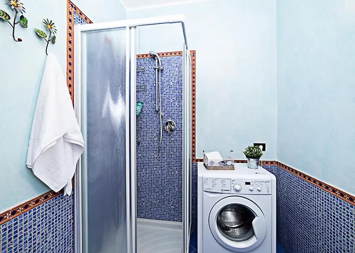 Iris - Regarda Travel Lazise